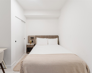 580 72nd Street - Photo Thumbnail 16