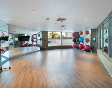 3101 S Ocean Drive - Photo Thumbnail 21