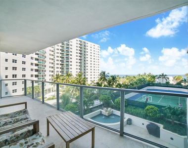 3101 S Ocean Drive - Photo Thumbnail 14