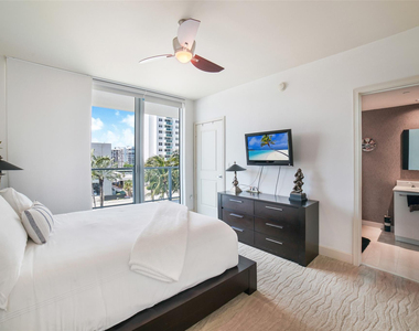3101 S Ocean Drive - Photo Thumbnail 11