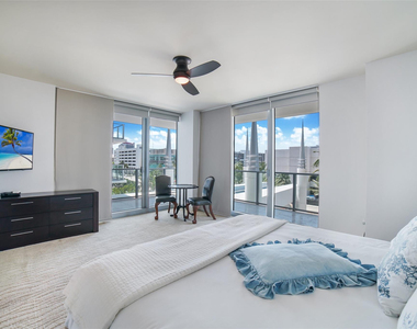 3101 S Ocean Drive - Photo Thumbnail 7