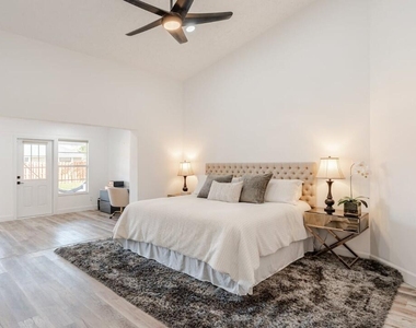 1860 Primrose Lane - Photo Thumbnail 1