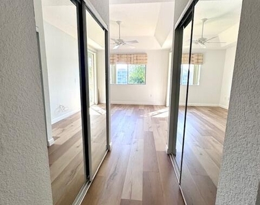 7842 Exeter Boulevard E - Photo Thumbnail 16