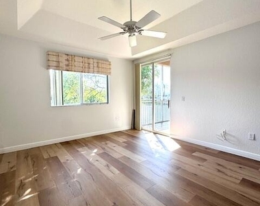 7842 Exeter Boulevard E - Photo Thumbnail 19