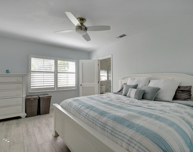 1020 Casuarina Road - Photo Thumbnail 6