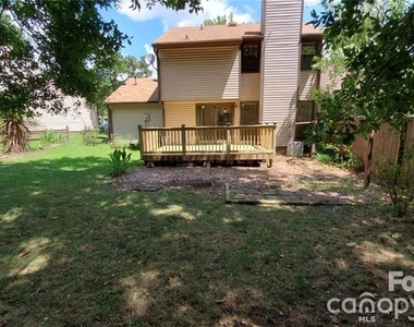 10327 Osprey Drive - Photo Thumbnail 27