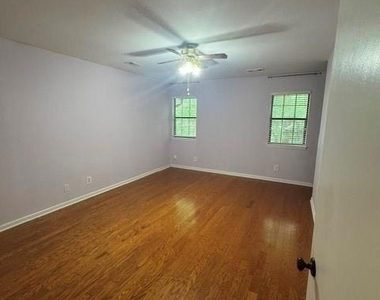 10327 Osprey Drive - Photo Thumbnail 19