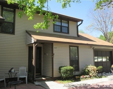 10327 Osprey Drive - Photo Thumbnail 1