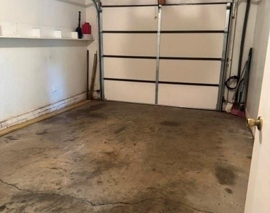 10327 Osprey Drive - Photo Thumbnail 32