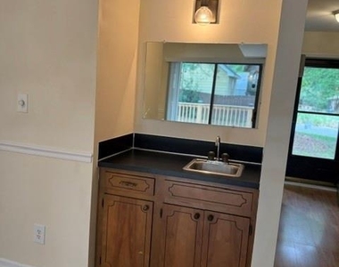 10327 Osprey Drive - Photo Thumbnail 9
