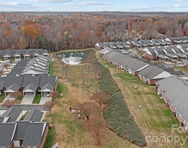 3860 Azalea Trail - Photo Thumbnail 28