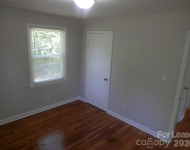 3016 Colfax Street - Photo Thumbnail 18