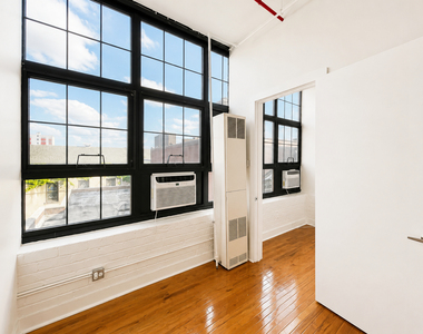 248 Mckibbin Street - Photo Thumbnail 6