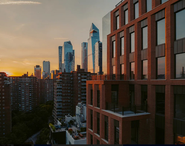 West 28th street  - Photo Thumbnail 14