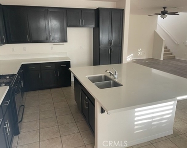2981 S Via Belamaria - Photo Thumbnail 5