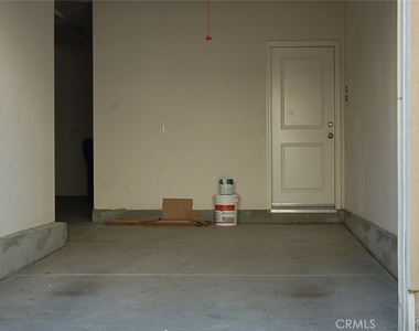 2981 S Via Belamaria - Photo Thumbnail 18