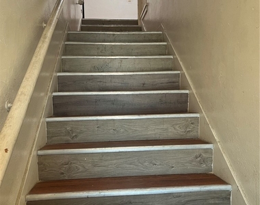 404 N 7th - Photo Thumbnail 14