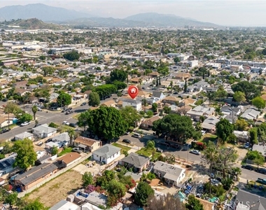 13768 1/2 Judd Street - Photo Thumbnail 27