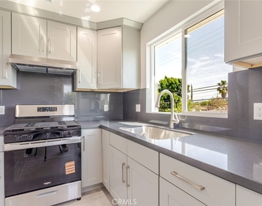 13768 1/2 Judd Street - Photo Thumbnail 11