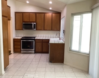 3522 W Avenue J2 - Photo Thumbnail 6