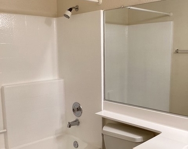 3522 W Avenue J2 - Photo Thumbnail 10