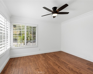29749 Kimberly - Photo Thumbnail 24