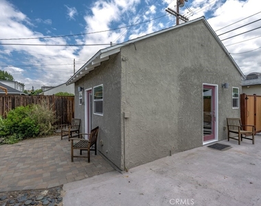 5940 Simpson Ave - Photo Thumbnail 6