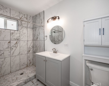 1069 Erringer Road - Photo Thumbnail 5
