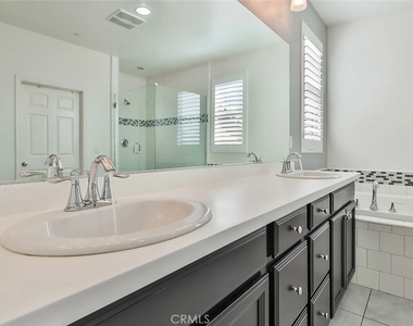 6746 N Glasner - Photo Thumbnail 36