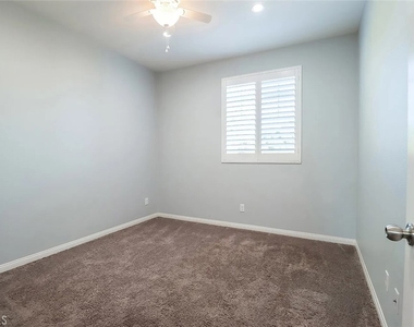 6746 N Glasner - Photo Thumbnail 34