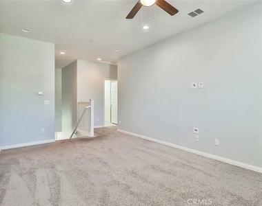 6746 N Glasner - Photo Thumbnail 30