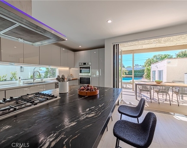 507 N Formosa - Photo Thumbnail 25
