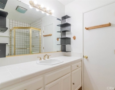 13057 Gladstone Avenue - Photo Thumbnail 23