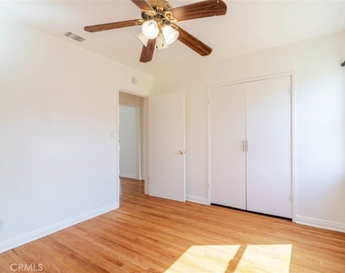 13057 Gladstone Avenue - Photo Thumbnail 18