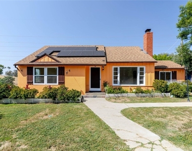 13057 Gladstone Avenue - Photo Thumbnail 2