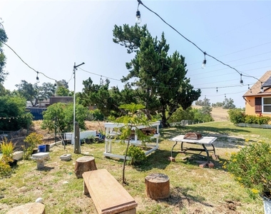 13057 Gladstone Avenue - Photo Thumbnail 33