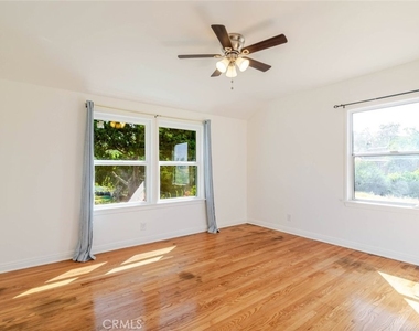 13057 Gladstone Avenue - Photo Thumbnail 16