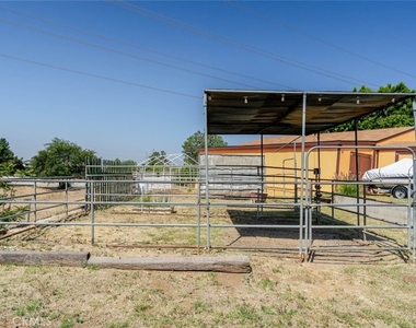 13057 Gladstone Avenue - Photo Thumbnail 29