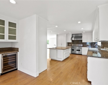 7908 W 81st - Photo Thumbnail 7