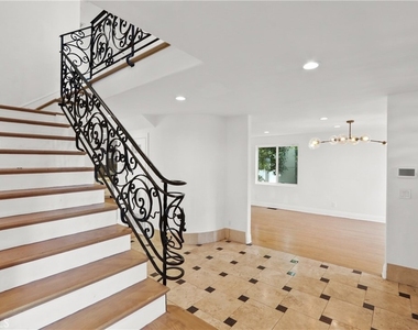 7908 W 81st - Photo Thumbnail 23