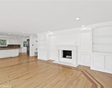 7908 W 81st - Photo Thumbnail 16