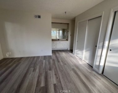 16641 California - Photo Thumbnail 8