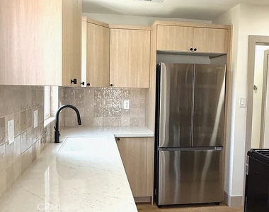 2510 Termino Avenue - Photo Thumbnail 15