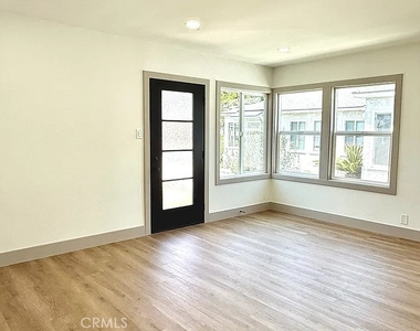 2510 Termino Avenue - Photo Thumbnail 7