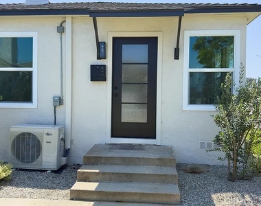 2510 Termino Avenue - Photo Thumbnail 1