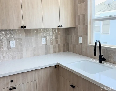 2510 Termino Avenue - Photo Thumbnail 9
