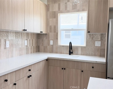 2510 Termino Avenue - Photo Thumbnail 10
