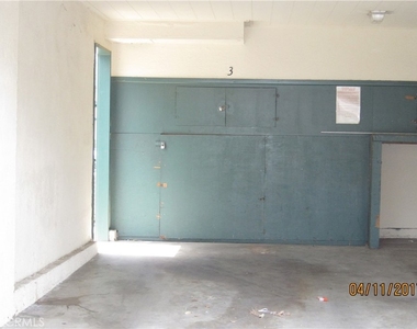 104 Sinclair Avenue - Photo Thumbnail 24