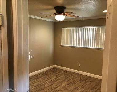 104 Sinclair Avenue - Photo Thumbnail 15