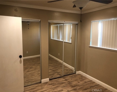 104 Sinclair Avenue - Photo Thumbnail 10